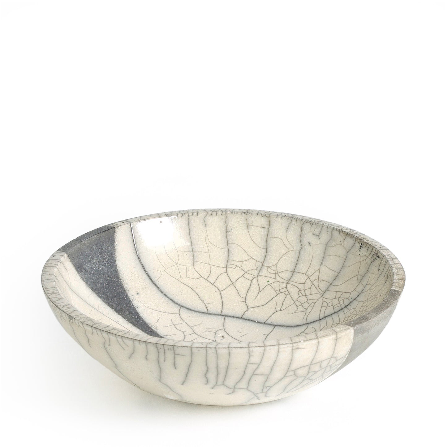Japanese Minimalism Fringe Chawan Bowl Raku Ceramics Crackle White