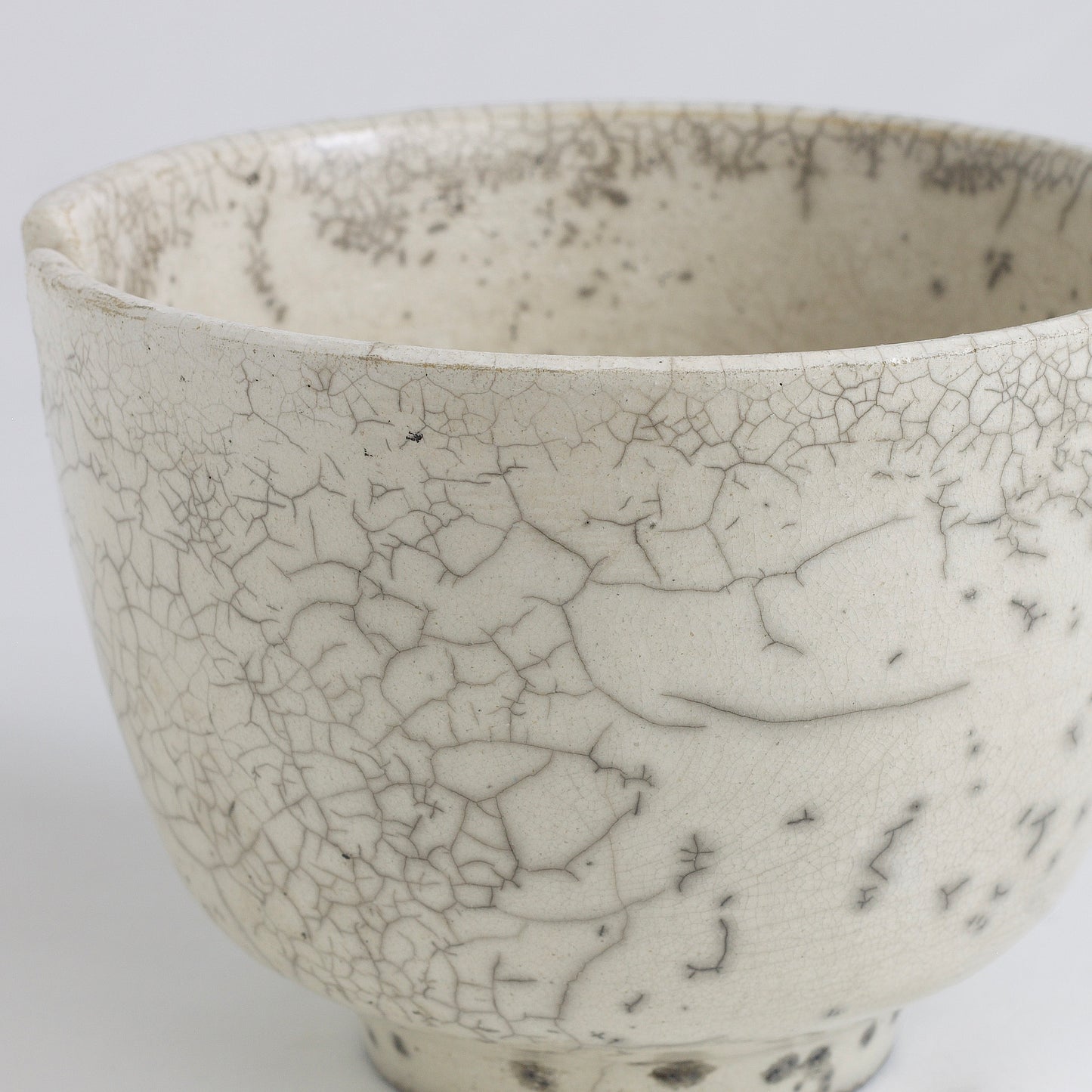Japanese Ramen Bowls Raku Ceramic White Crackle Set of 2