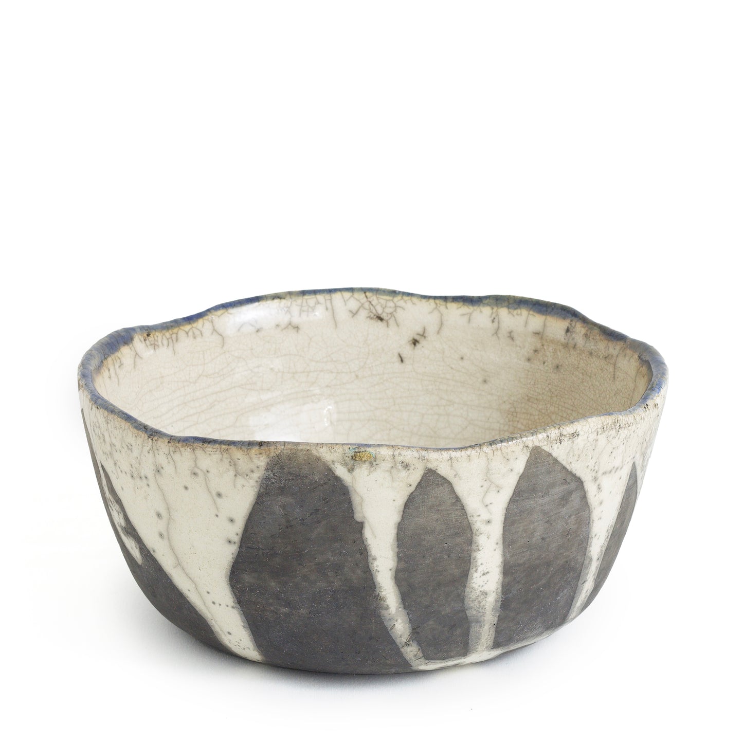 Japanese Tanoa Large Bowl Raku White and Black Ceramic
