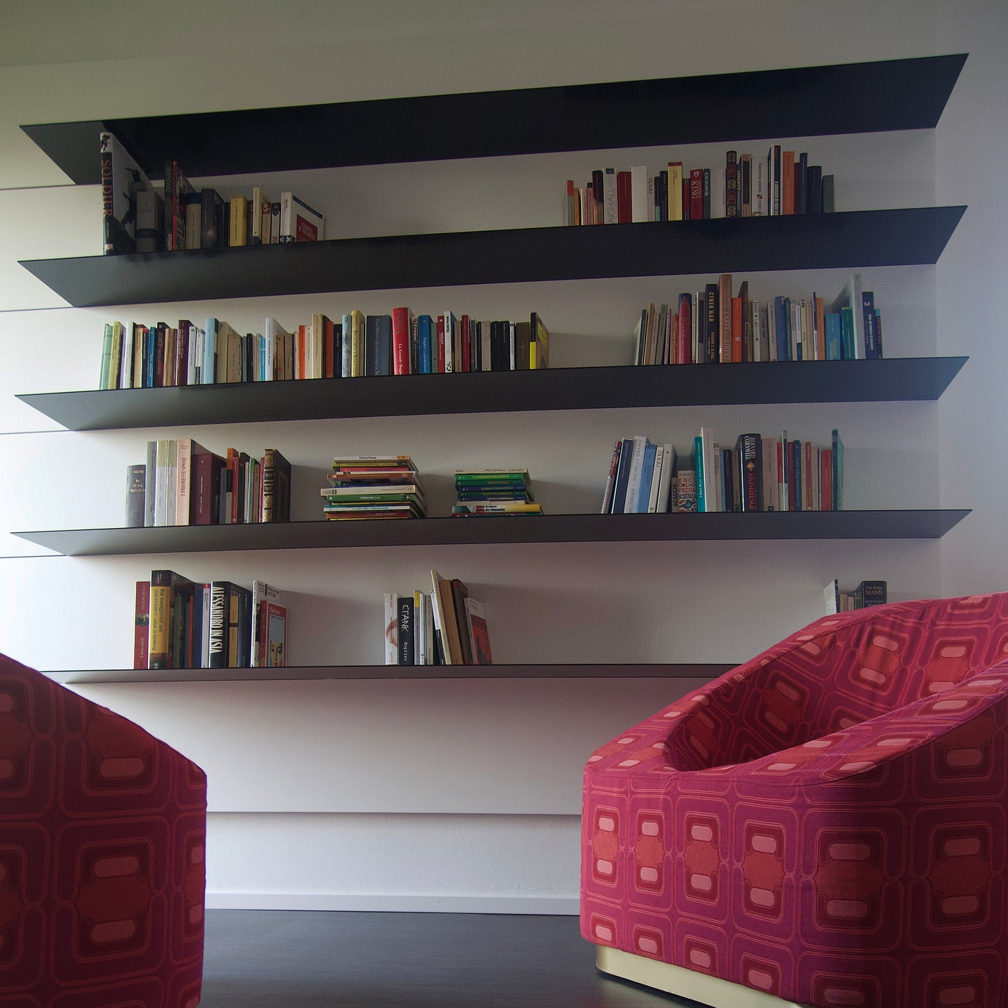Zen Bookcase Japanese Minimalism with 2mm Thin Black Shelves