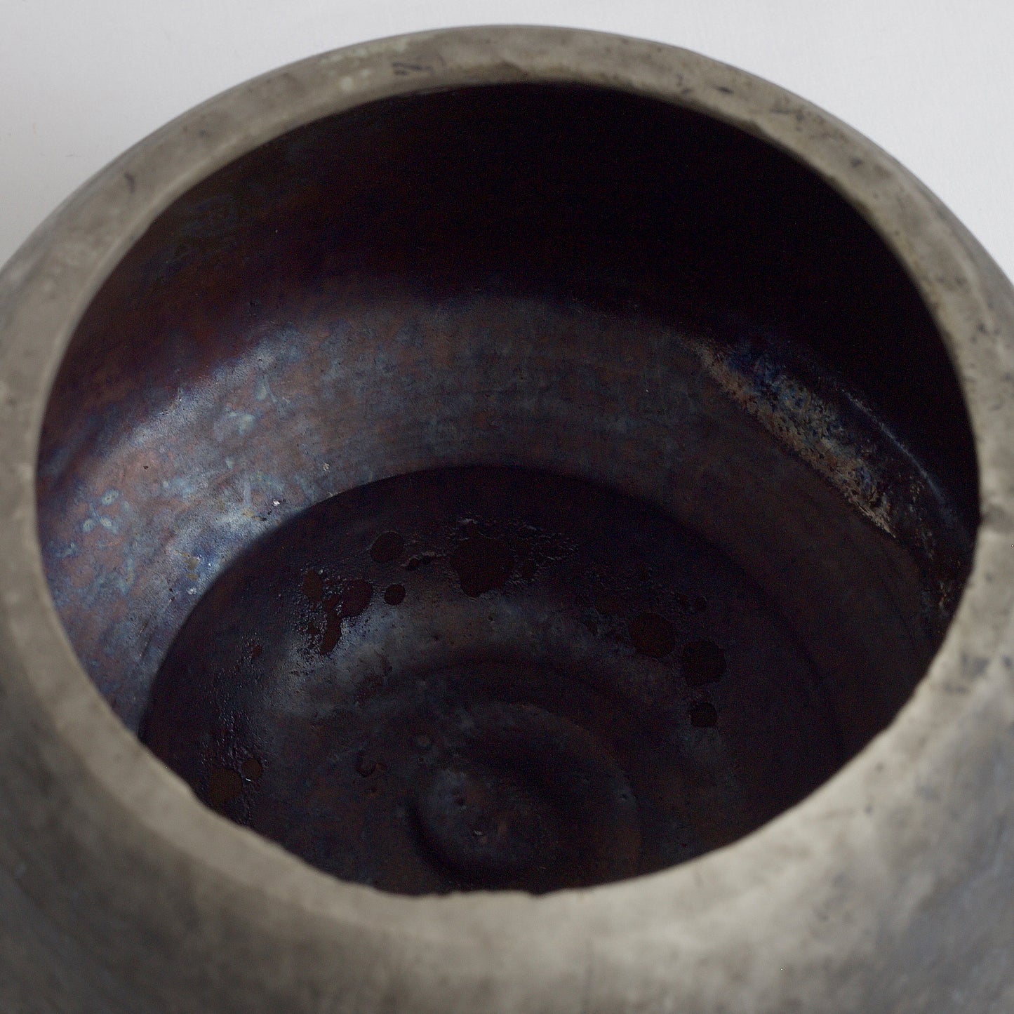 Modern Smooth Vase Raku Ceramic Black