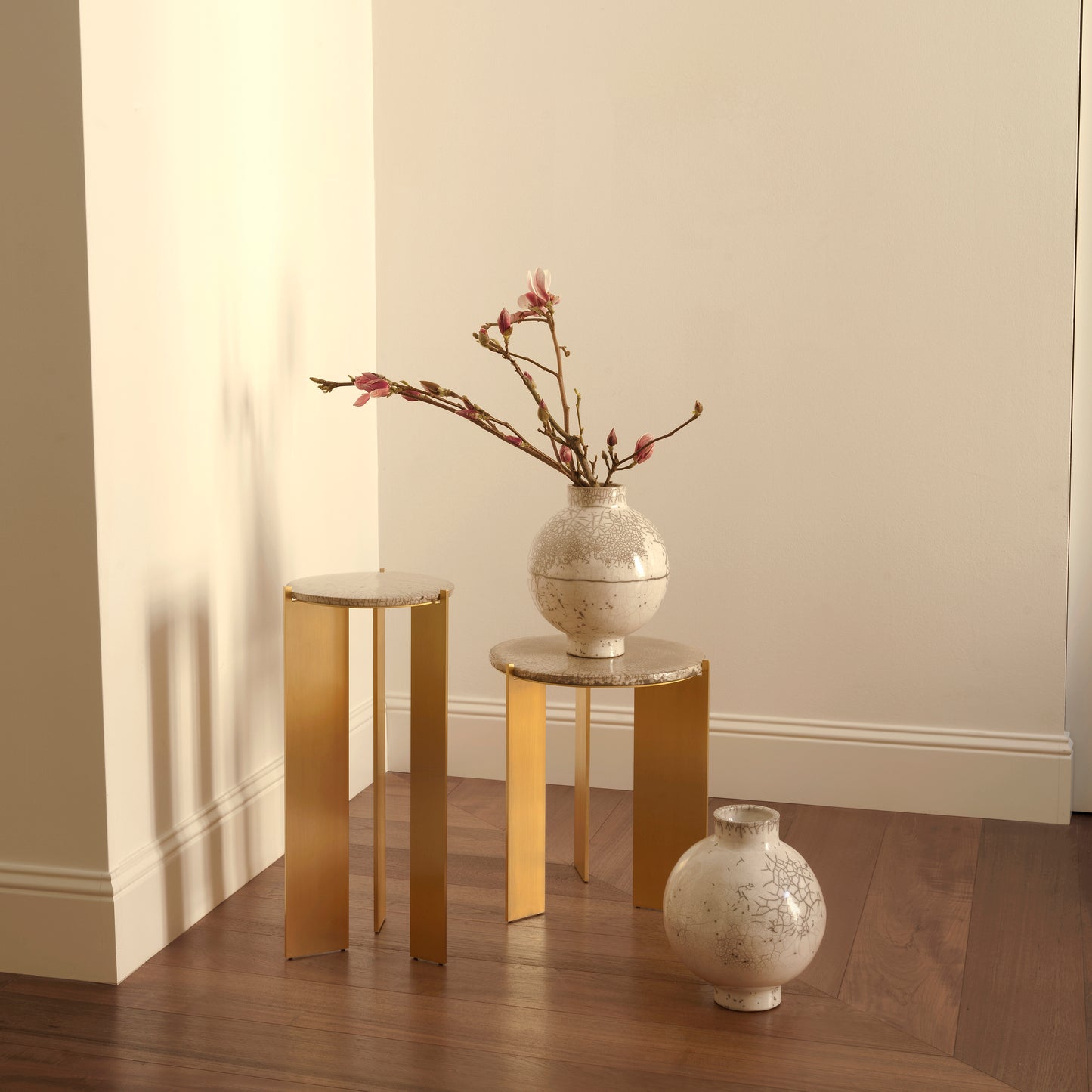 Modern Living Room Coffee Table Y RIRU 32 with Brass Legs and Raku Ceramic Top