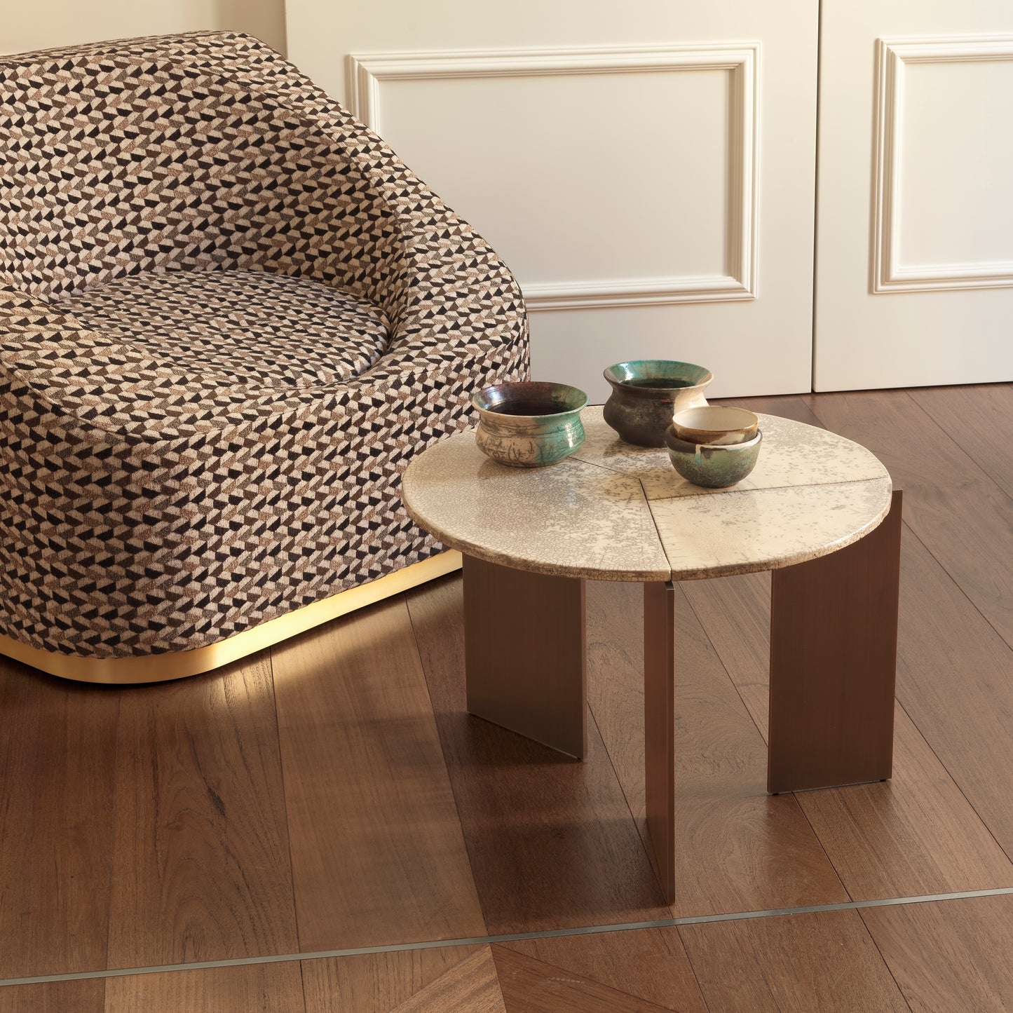 Modern Living Room Coffee Table Y RIRU 52 with Brass Legs and Raku Ceramic Top