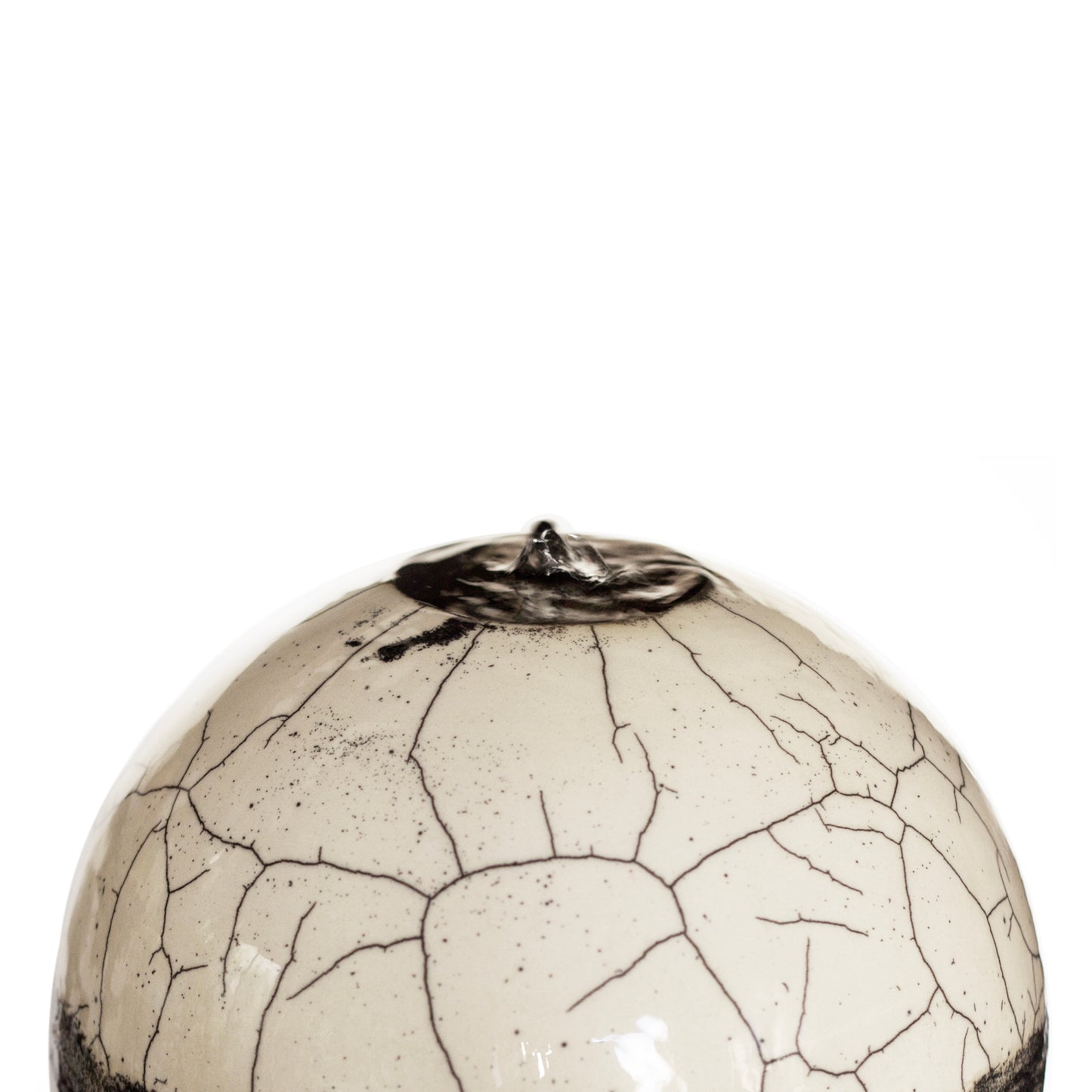 Modern Genesi Globe Ceramic Fountain Black White Crackle