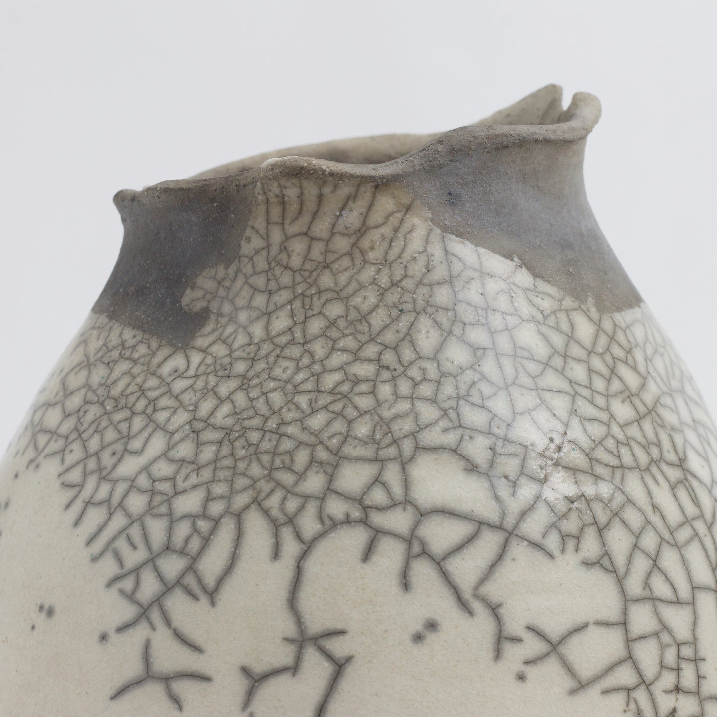 Japanese Modern Impermanenza Grey Sculpture Raku Ceramic White Crakle