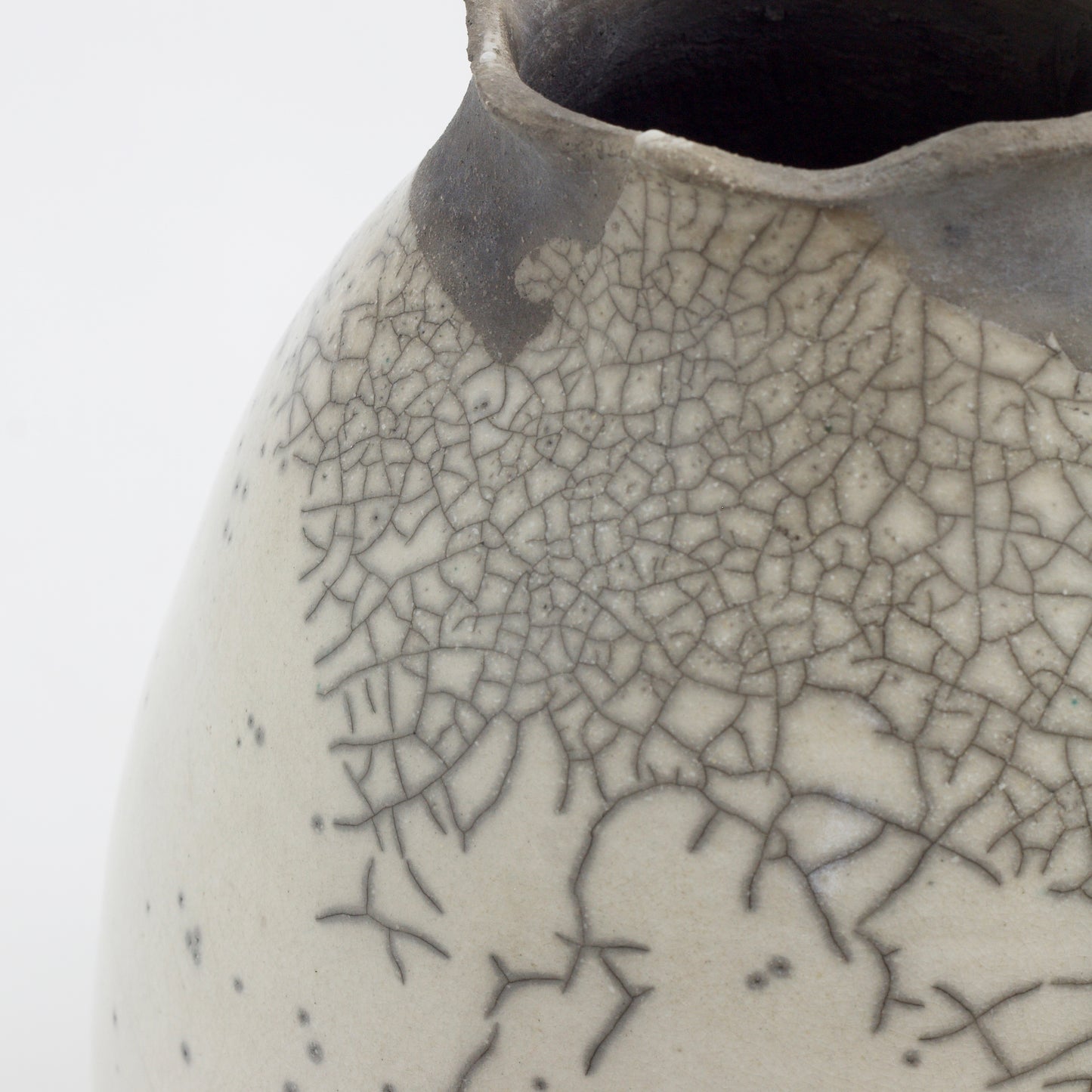 Japanese Modern Impermanenza Grey Sculpture Raku Ceramic White Crakle
