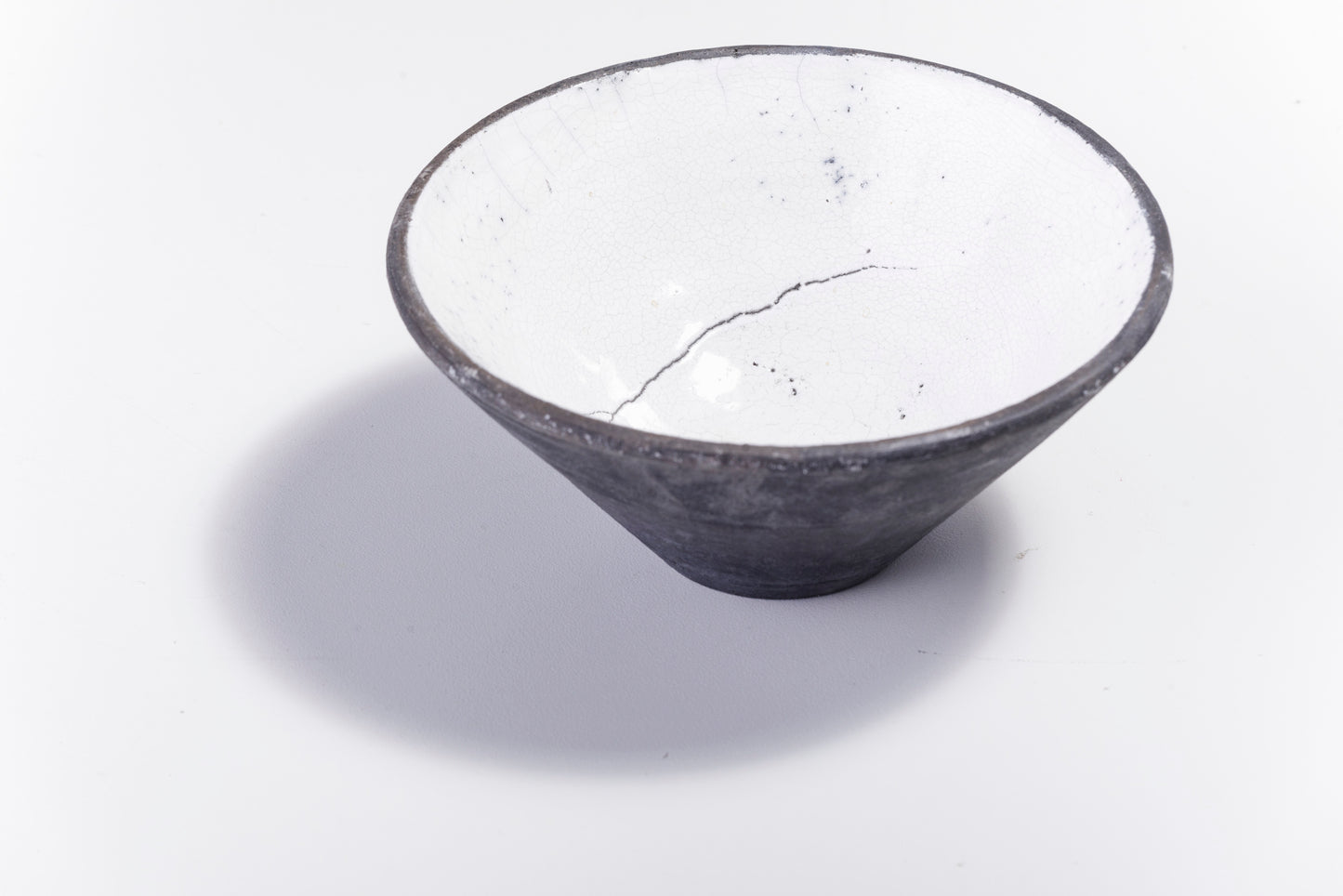 Japanese Wu Bowl Raku Ceramics Crackle Black White