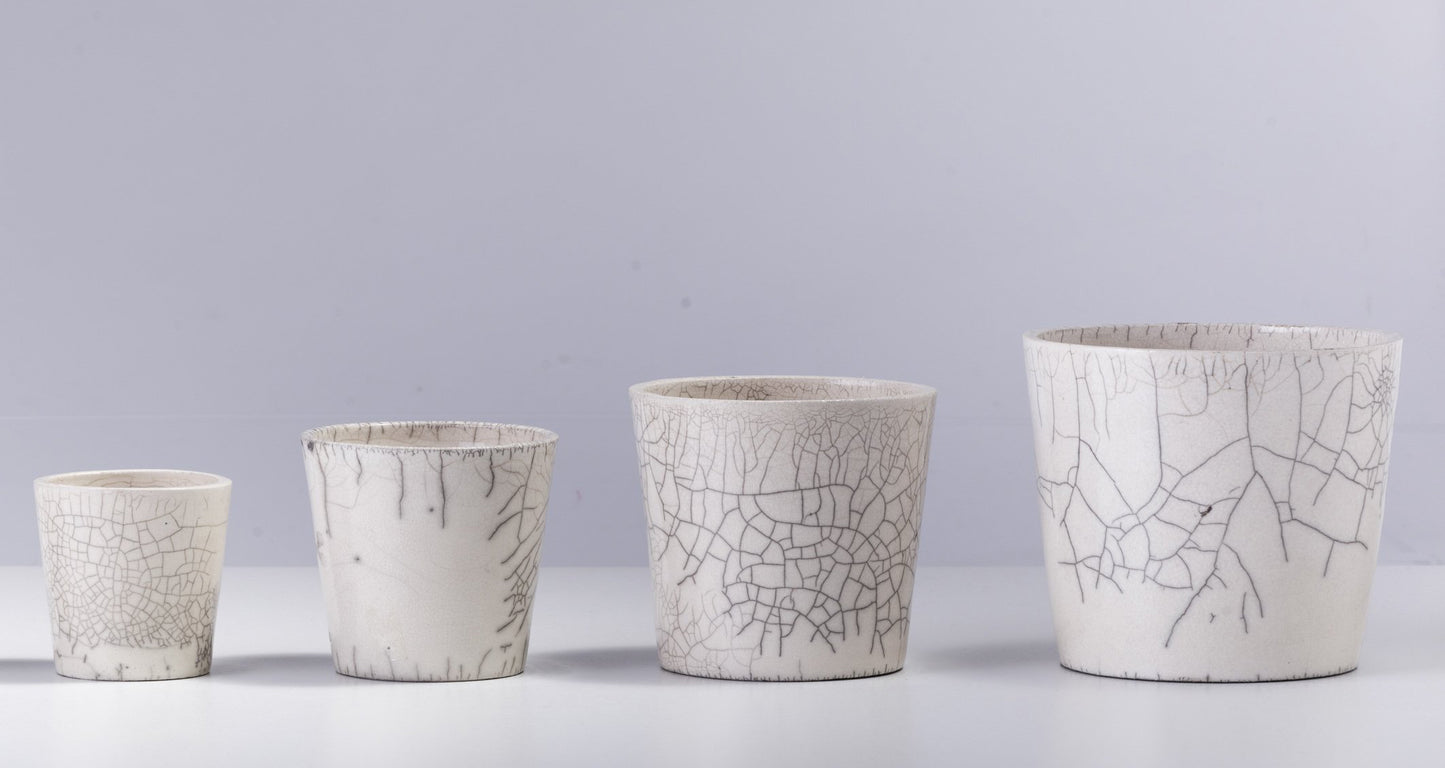 Japanese Minimalistic Mangkuk Set of 4 Bowl Raku Ceramics Crackle White