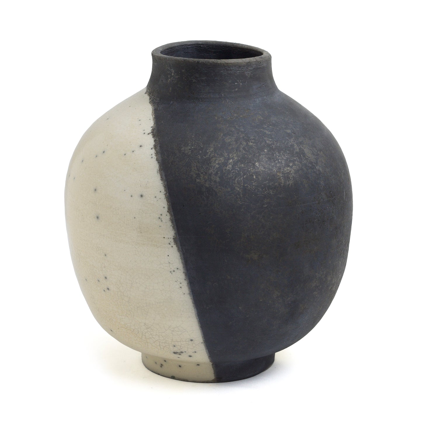 Japanese Modern Minimalist Shadow Sculptures Set Raku Ceramic White Black