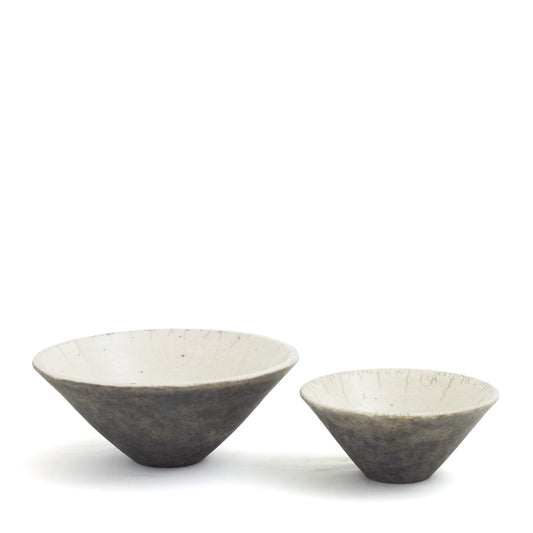 Japanese Modern Wu Set of 2 Bowls Raku Ceramics Crackle Black White